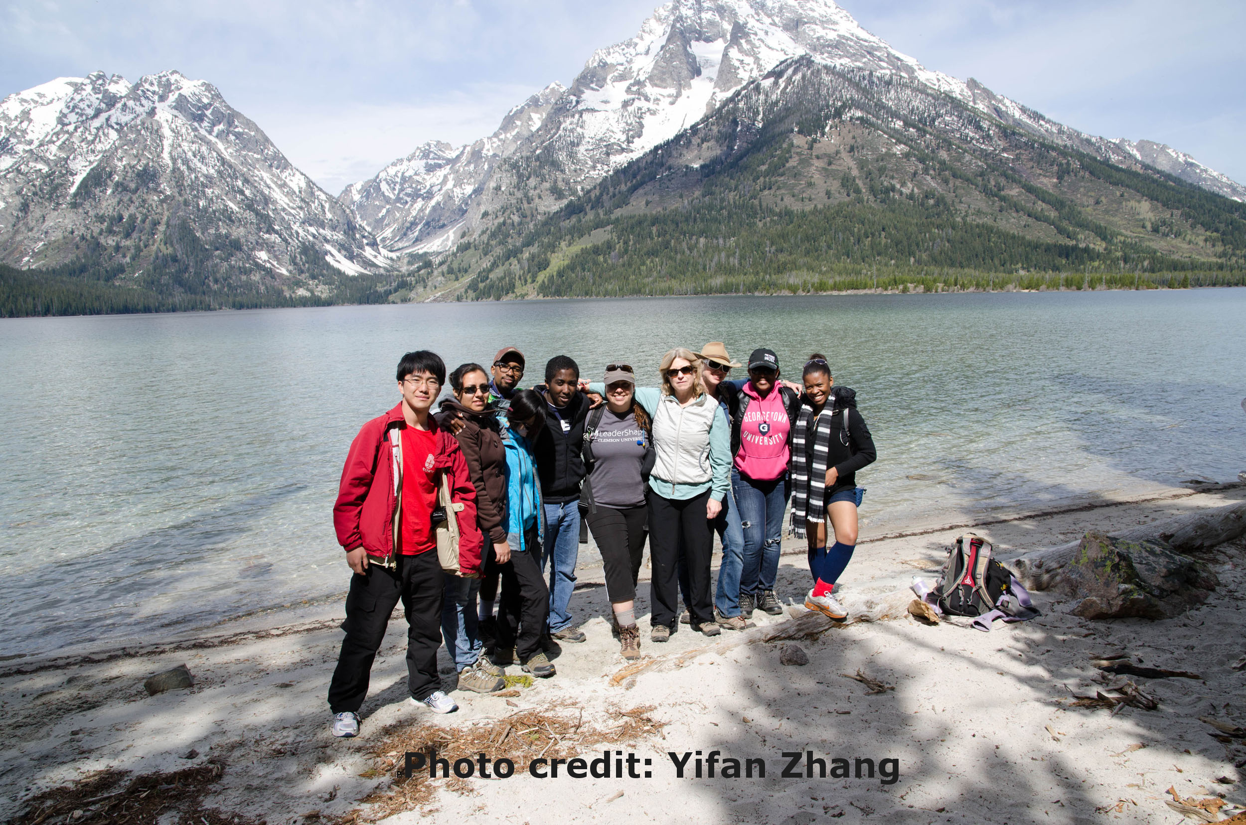 Rocky Mountain Sustainability and Science Network Summer Academy class at RMNP lake