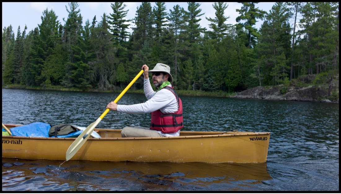 Peder in canoe